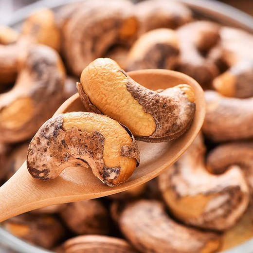 精选坚果云南虎皮腰果果仁500g原味烘培大颗粒