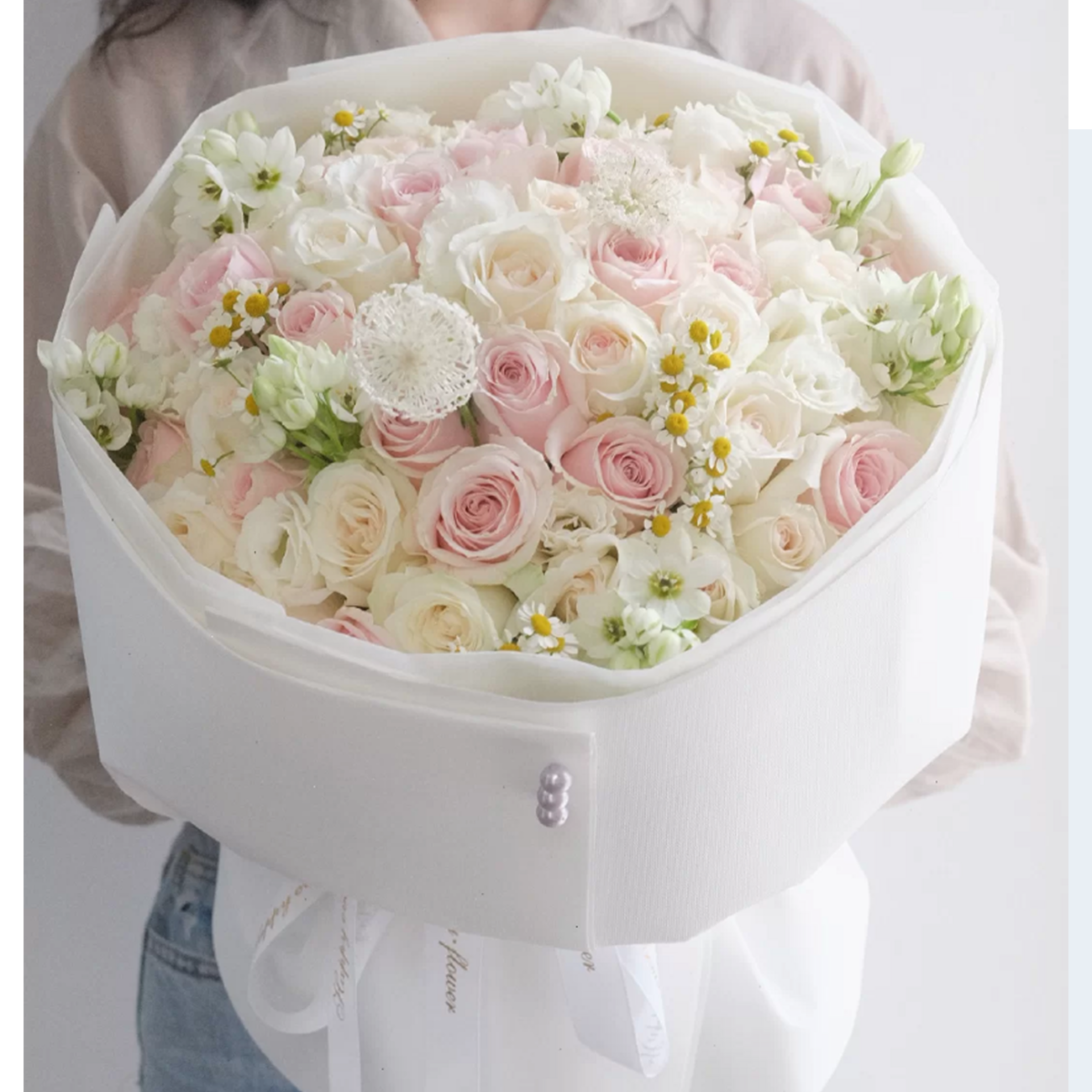 《风清》. 俄式圆形花束