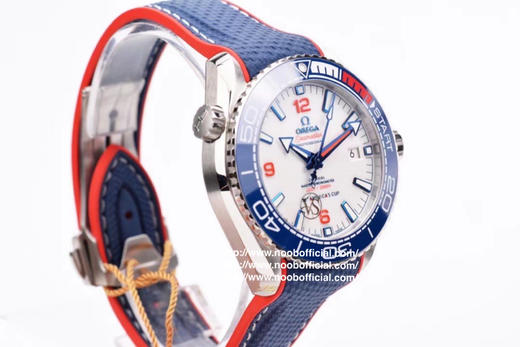 VS欧miga海马系列海洋宇宙美洲杯限量版腕表，43.5mm表径，硅胶表带，透底，自动机械机芯，男士腕表 商品图4