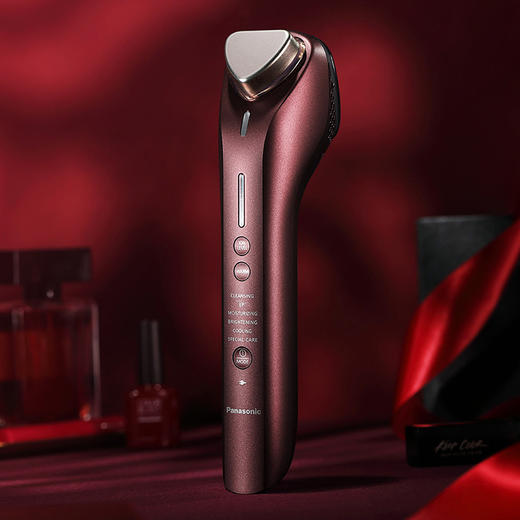 panasonic松下美容仪导入仪家用脸部毛孔清洁导入器嫩肤童颜机导出仪x