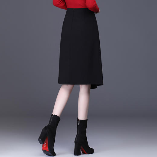 QZF-LDNS9783新款韩版时尚气质百搭高腰单排扣不规则半身裙TZF 商品图3