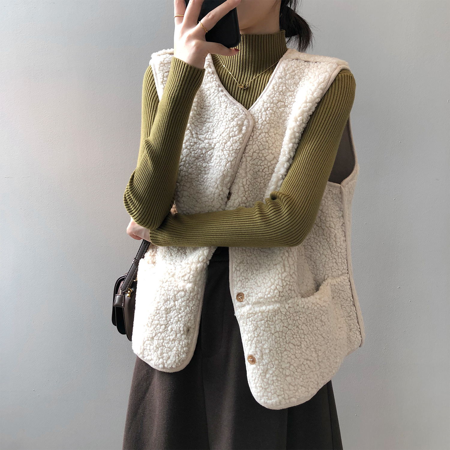 2020冬季新款羊羔毛马甲女韩版宽松外穿背心坎肩马夹外套