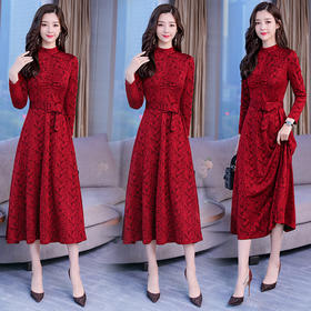 WZNH-ZYQL68时尚潮流舒适简约个性拼色中长款长袖连衣裙