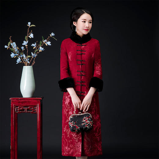 QQ-9808冬装麂皮绒毛领外套女喜婆婆夹棉加厚旗袍裙 商品图0