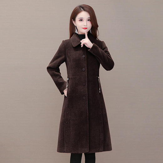 QYM-XQD-JH066D冬季新款显瘦洋气流行遮肚过膝中长款时尚外套 商品图2