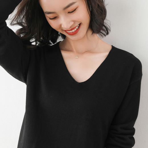 【特惠两件装，多色可选】透梦亲肤针织衫，亲肤柔软，温柔治愈风 商品图12