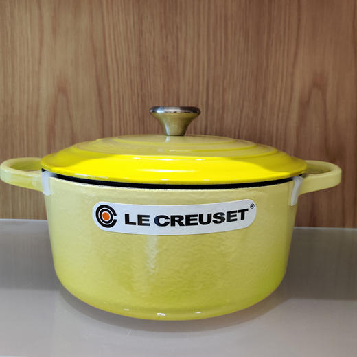 法国lecreuset酷彩圆形白珐琅铸铁锅炖煮炒