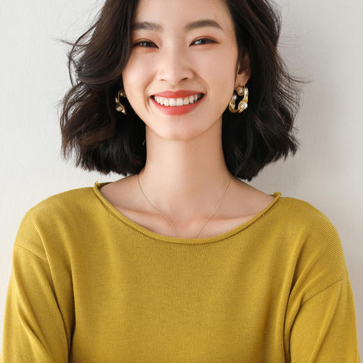 【特惠两件装，多色可选】透梦亲肤针织衫，亲肤柔软，温柔治愈风 商品图2