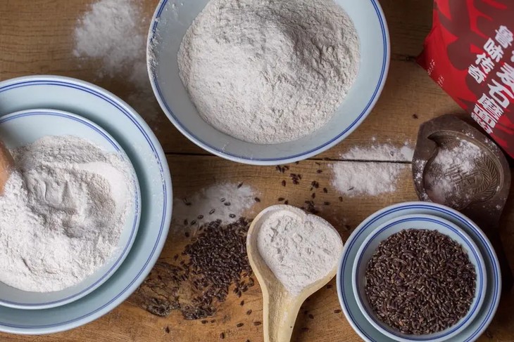 春节不打烊--3天左右发货-有机 褐麦面粉5斤装 全麦工艺 麦饭石低速