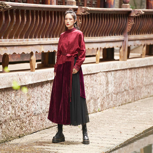 夜宴拼接不规则上衣  /  少量现货 商品图1