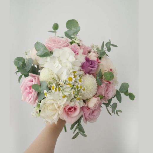 《共鸣》-粉白色系新娘手捧花 商品图1