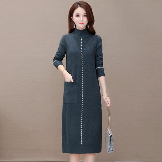 YWE-LRX-X759 高领长袖加厚气质针织毛衣连衣裙 商品图2