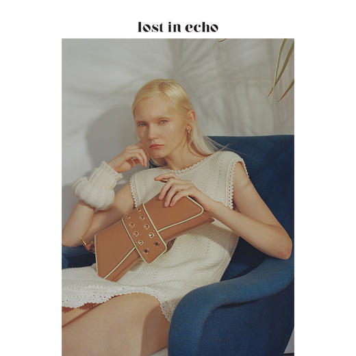 【下架】lost in echo大号巴雷特滚边腋下包咖色 商品图3