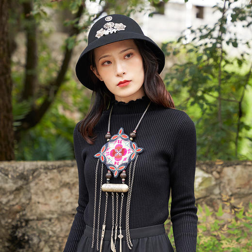 《百兽率舞》民族风礼帽  | 羊毛料子 保暖防寒 | 现货加急发  商品图1