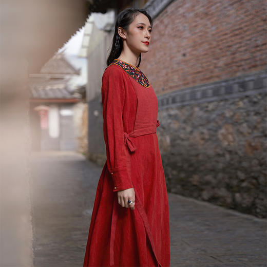 渡我以舟民族风连衣裙 | 冬款 | 现货加急发 商品图1