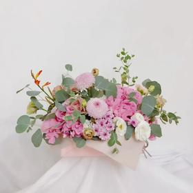 粉色系绣球桌花