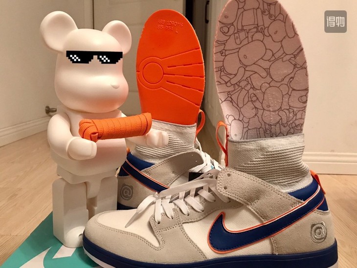 nikesbdunk小熊联名板鞋