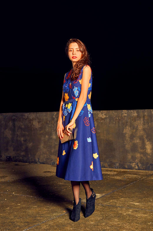 【伯妮斯茵】文艺复古束腰修身背心裙提花连衣裙 6S6663 商品图1