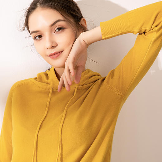【百搭高弹力连帽针织衫】 卫衣款式多色连帽针织衫 减龄神奇 不挑身材 手感柔软 舒适亲肤 颜色多选 商品图0