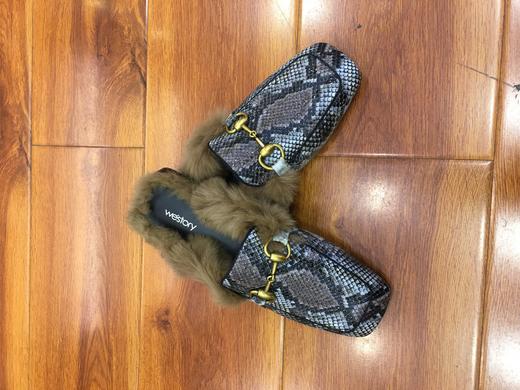 westory秋冬新品蛇纹兔毛方头毛毛拖鞋女休闲百搭W29CM70401 商品图2