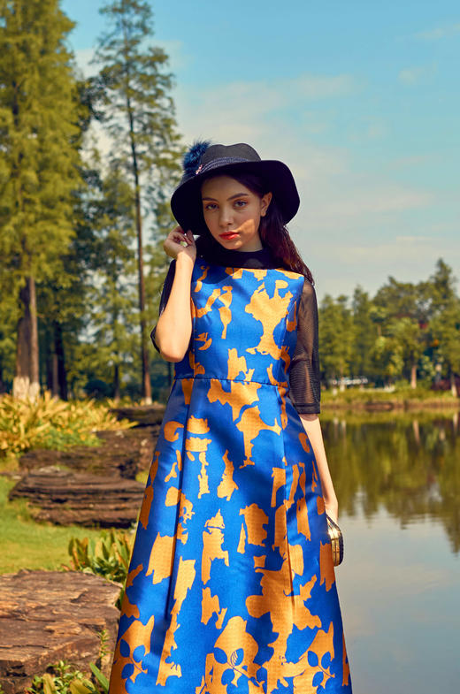 【伯妮斯茵】6S6622--提花礼服连衣裙 商品图4