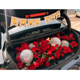 《炙热的爱》-后备箱惊喜布置