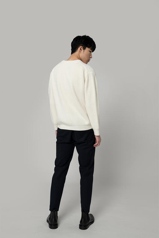 2020经典款纯山羊绒男士圆领落肩套头衫 商品图2