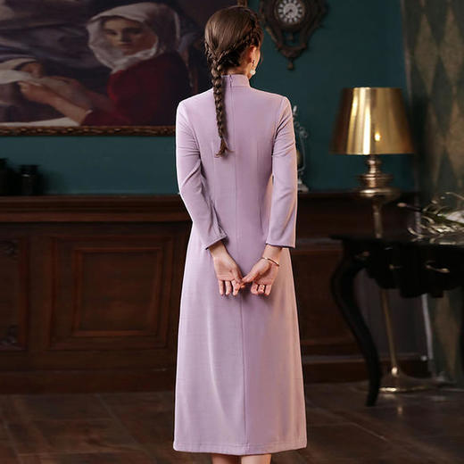 XGT2444高端新款改良弹力针织复古绣花中长A摆旗袍连衣裙 商品图4