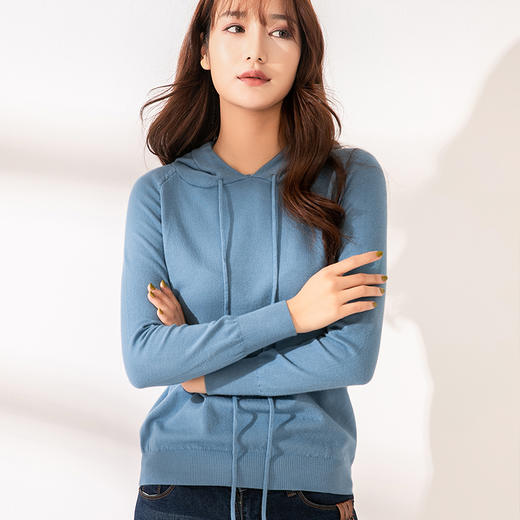 【百搭高弹力连帽针织衫】 卫衣款式多色连帽针织衫 减龄神奇 不挑身材 手感柔软 舒适亲肤 颜色多选 商品图5