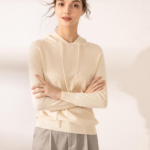 【百搭高弹力连帽针织衫】 卫衣款式多色连帽针织衫 减龄神奇 不挑身材 手感柔软 舒适亲肤 颜色多选 商品图1