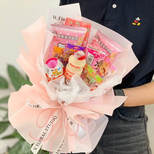 零食花束混搭棒棒糖送女友老婆闺蜜同事小朋友生日节日万圣节六一儿童