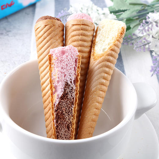日本 glico固力果3味冰淇淋雪糕筒格力高甜筒夹心脆卷饼干 10枚(102996) 商品图3