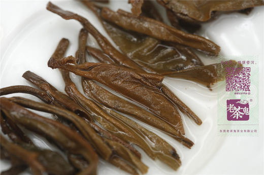 十六年陈 糯滑甘香 勐库熊猫老树圆茶（2004） 商品图11