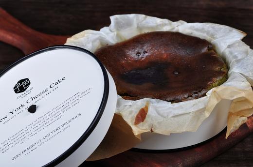 粉丝群成员专享【镇店必点】Couleur Violet 烤制招牌抹茶重芝士蛋糕 商品图5
