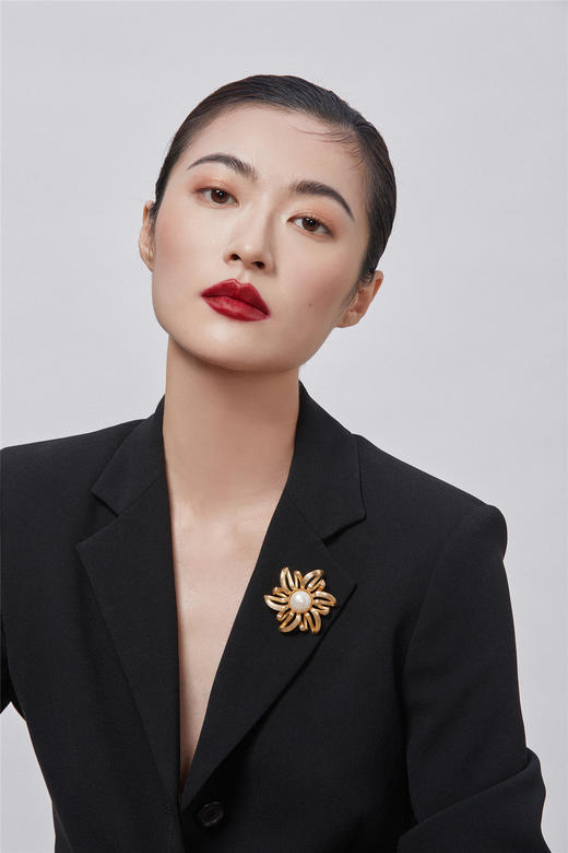 Pearl moments Blossom 复古风天然淡水珍珠胸针 商品图3