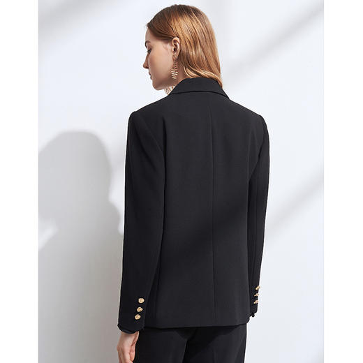 EITIE爱特爱冬季新款气质通勤职业显瘦一字扣西装短外套女6303001 商品图3