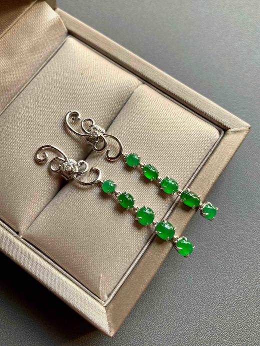 高冰种阳绿翡翠蛋面耳坠18k白金钻石镶嵌 商品图4