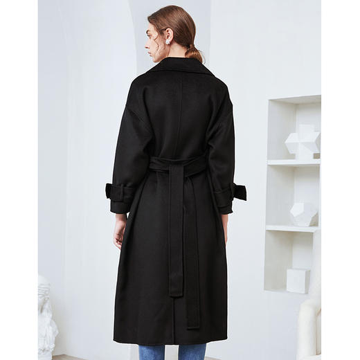 EITIE爱特爱冬季新款气质收腰显瘦黑色双排扣毛呢大衣女长款6014736 商品图3