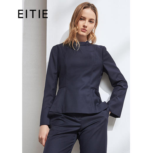 EITIE爱特爱冬季新款时尚气质简约百搭经典收腰显瘦小上衣女6013717 商品图1
