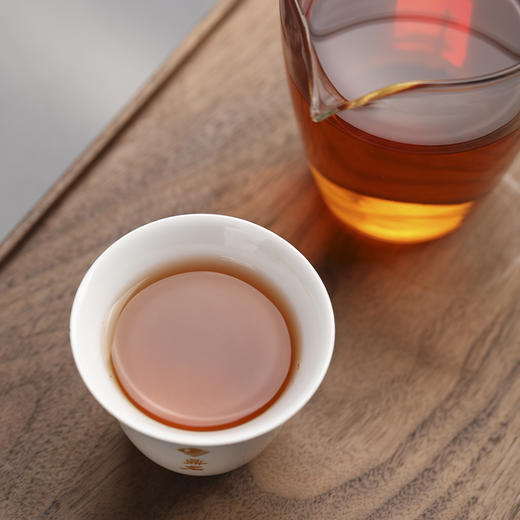 手手相传 ·2013年白牡丹  福鼎白茶  357g/饼  成箱规格：4提共28饼 商品图3