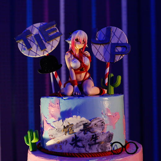 【甜久荟-主题派对案例-神马都是玩】参考案例 越夜越魅力 主题色系皆可定制 广宣亮点 现场人气摆拍转发 仪式感蛋糕分享留客 天然食材 低糖健康 商品图1