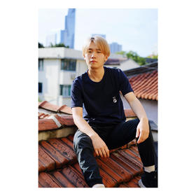 「爵得士」印花T恤