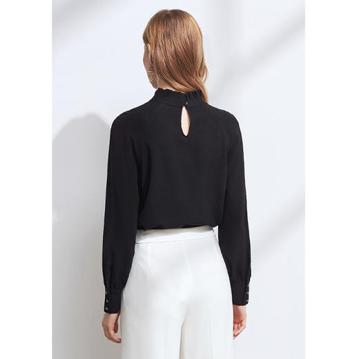 EITIE爱特爱秋季新款气质立领宽松显瘦垂感舒适灯笼袖上衣女6013707 商品图10