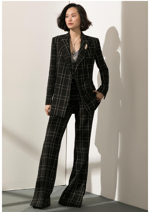 孤品 J203A4159 大女人西装套裤 粗花呢 喇叭裤颈袖添香不退可换 商品图0