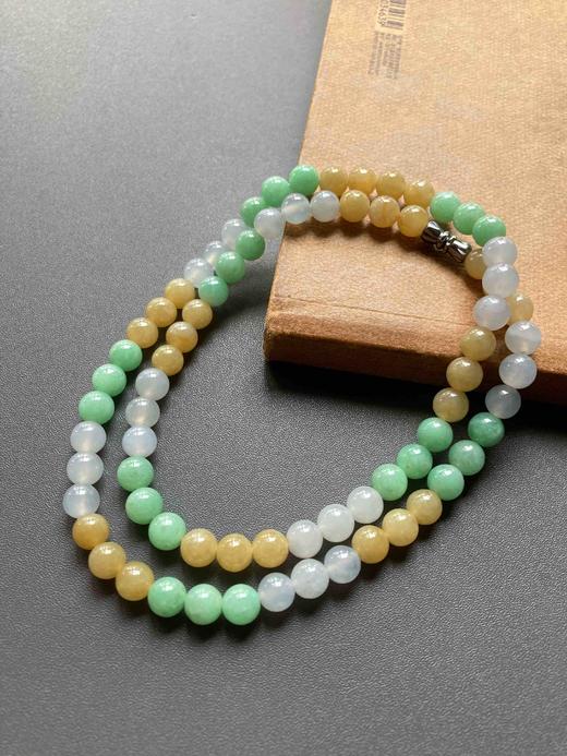 冰种甜绿鸡油黄三彩翡翠珠串 商品图1