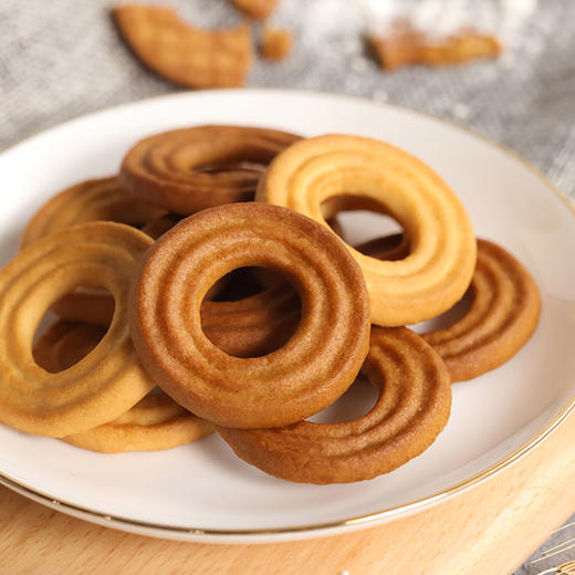 【C位出道】印尼Kokola 什锦饼干400g/桶 可可乐 椰子 黄油 摩卡味 综合口味 商品图2