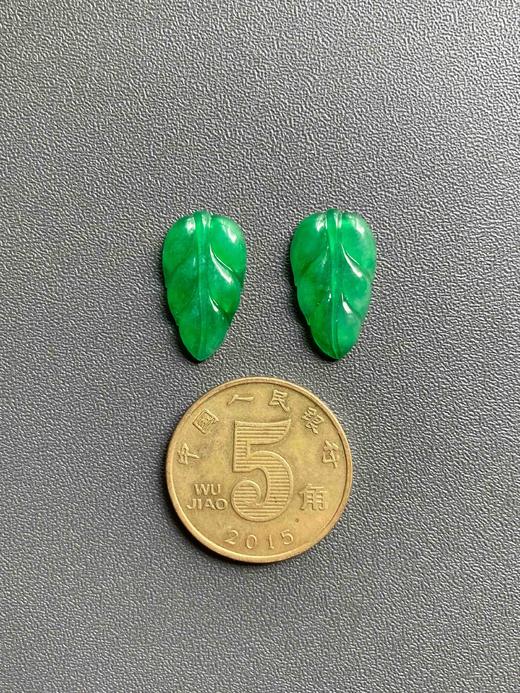 冰种阳绿翡翠叶子 商品图3