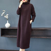 QPE-D203207秋冬新款女时尚长袖宽松中长针织连衣裙 商品缩略图1