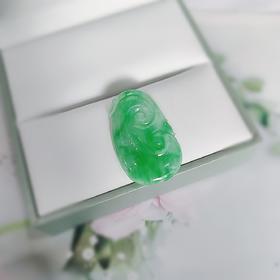 翡翠吊坠（如意）