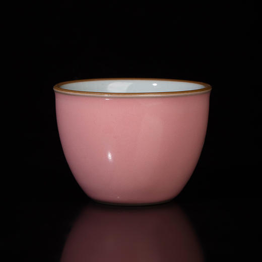 桃红釉小缸杯
